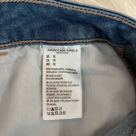 {American Eagle} Next Level Stretch High-Rise Shortie Jean Shorts in Blue - 10 - Picture 12 of 12